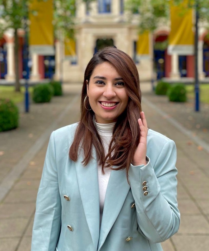 From Grit to Gravity: How Divya Dewan Is Rewiring the Talent Conversation